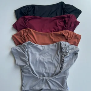 Cropped Catarina