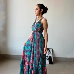 Vestido Indiano Fios de Ouro Costa Fechada