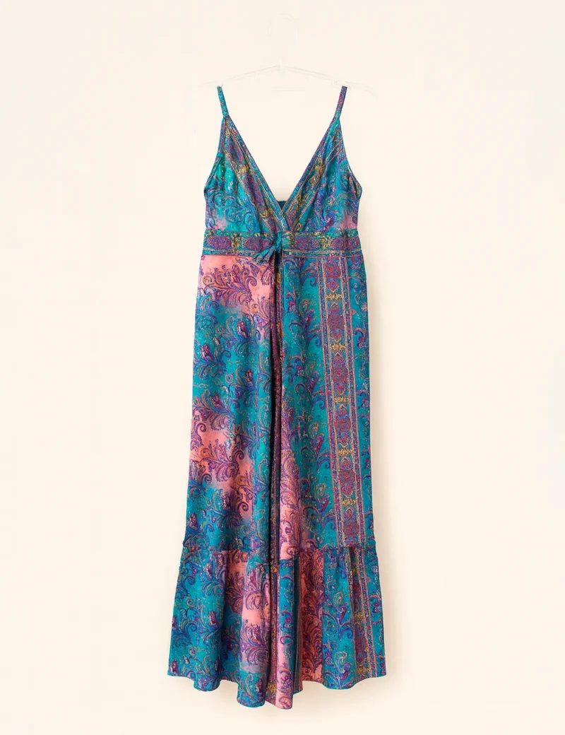 Vestido Indiano Fios de Ouro Costa Fechada - Imagem 7